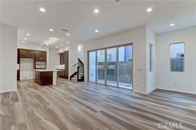 Photo - 130 Spectacle