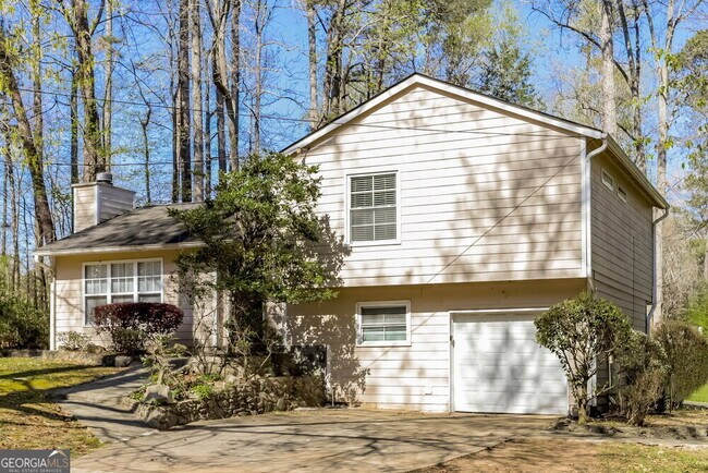 Photo - 6761 Timbers E Dr