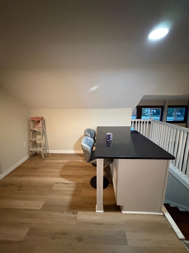 5910 Lakeside Ave Unidad 1