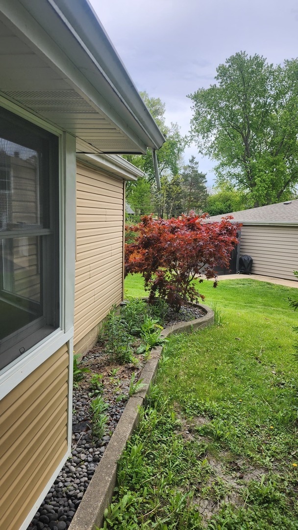 Photo - 20831 Maple Ct