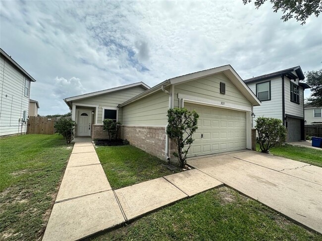 Building Photo - 18215 Temple Hill Ln Rental