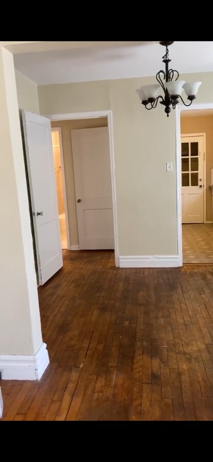 Photo - 326 Marquette Dr