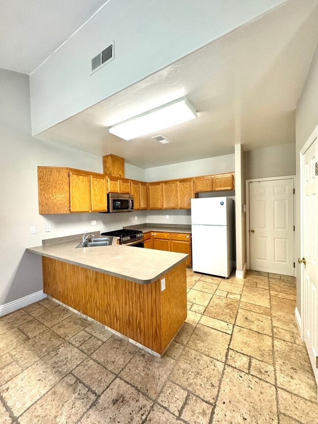 5504 Mar Grande Dr