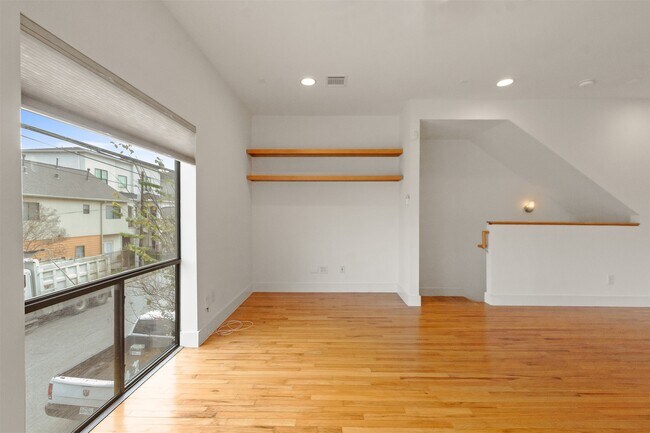 Photo - 4501 Eigel St