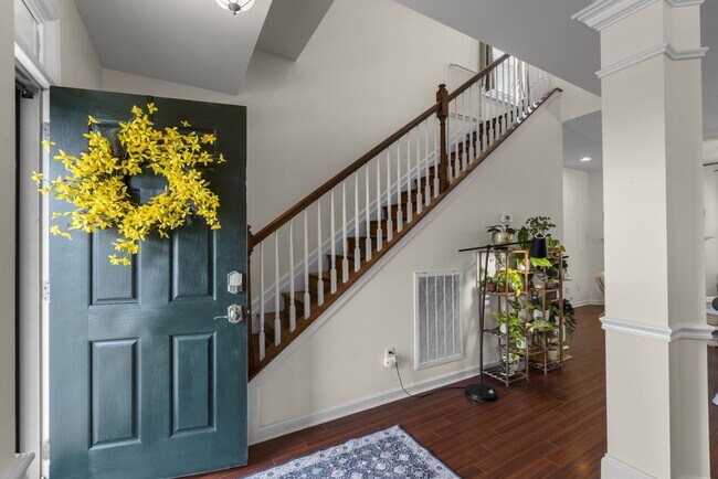 Photo - 3 Bed 2.5 Bath Home with 2 Car Garage and Fenced Backyard
