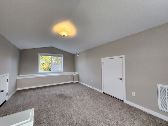 Photo - $1,000.00 OFF YOUR FIRST FULL MONTH'S RENT...