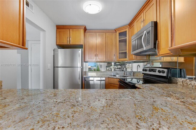 Photo - 13120 SW 92nd Ave Unit B-409