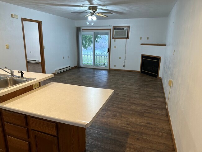 Photo - 1072 Lakeshore Dr Unit 1072