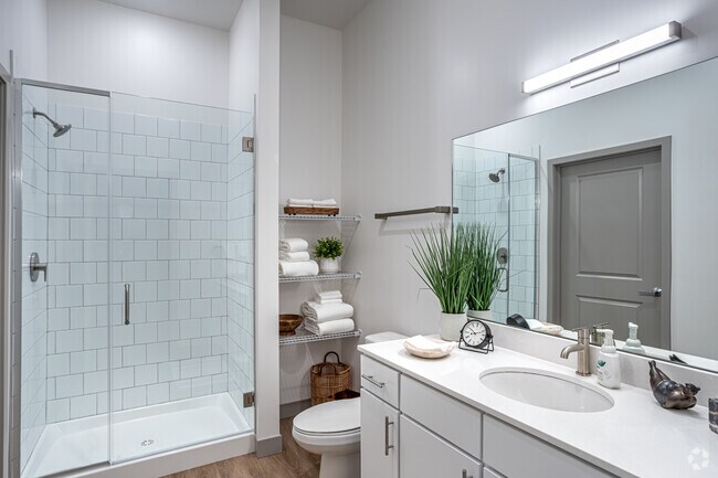 1BR, 1BA - 727 SF