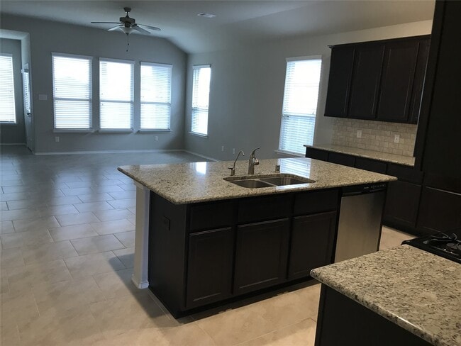 Building Photo - 4427 Aversa Dr