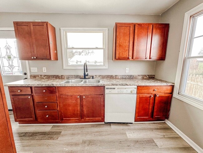 Photo - Unique and beautiful 2-3 bedroom home available for rent