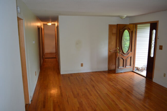 Photo - 5681 Fullview Heights Dr Unit B