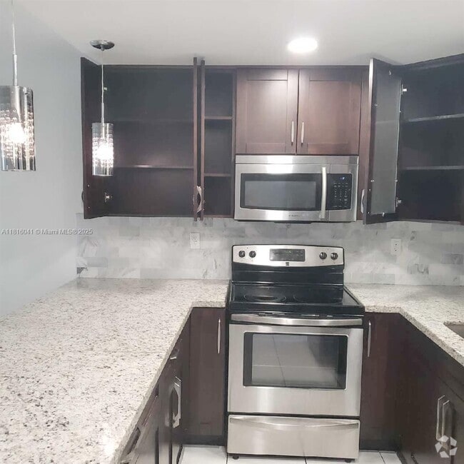 Building Photo - 7705 Abbott Ave Unit 404 Rental