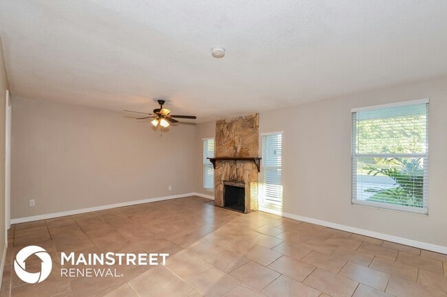 Photo - 4600 Sloan Ave