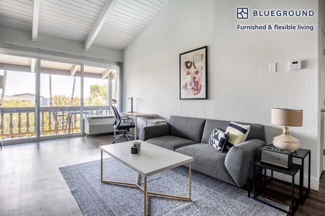 Photo - 6510 Green Valley Cir Unidad FL3-ID327