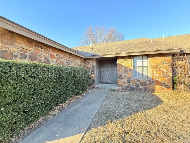 Photo - For Lease | South Tulsa Duplex | Available Now!