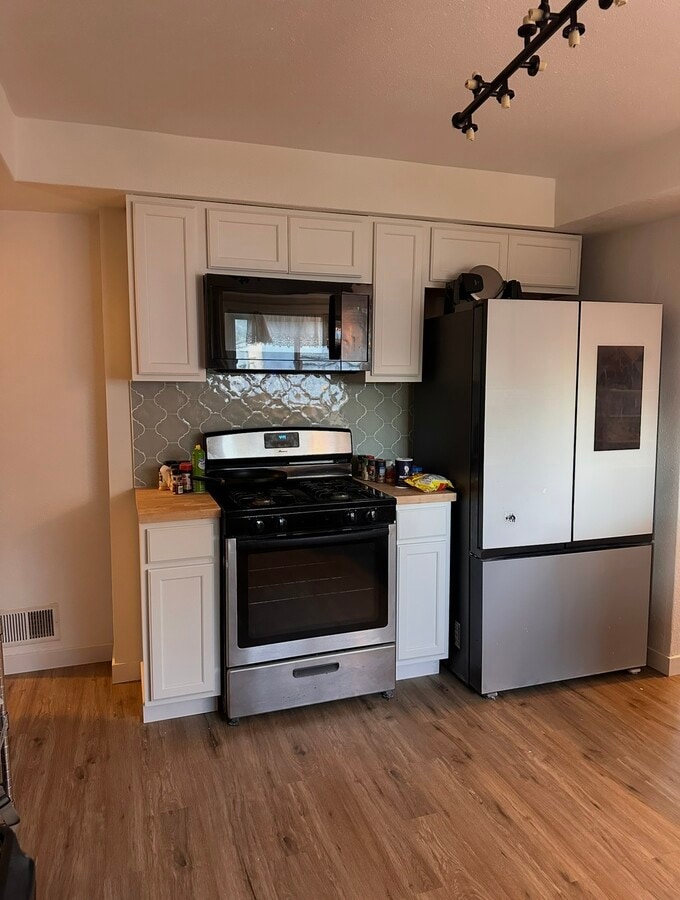 Photo - 118 E 62nd St