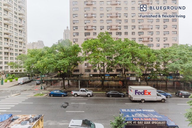 Photo - 600 Columbus Ave Unidad FL3-ID1556