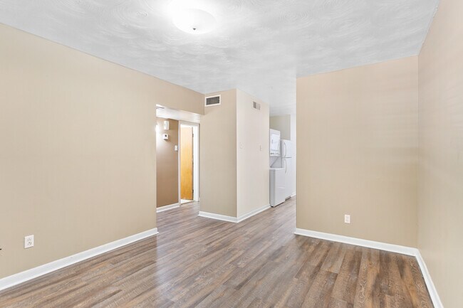 Photo - 2904 Windsor Ave Unit B