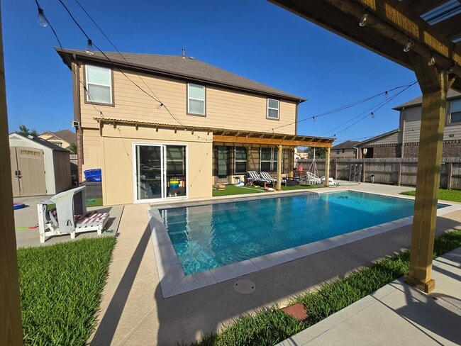 Photo - 3508 Saxton Green Rd