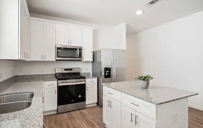 Photo - 248 Seven Pnes Dr