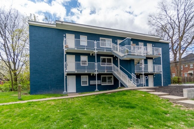 Photo - 331 Kendall Pl Unit B