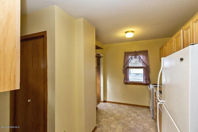 Photo - 308 15th Ave NE
