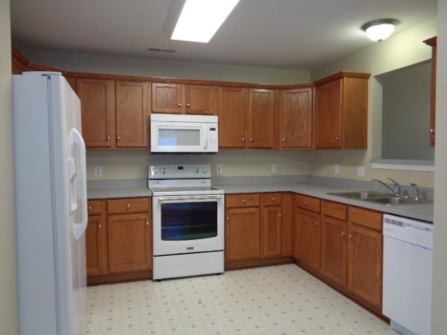 Photo - 1039 Saddle Wood Dr