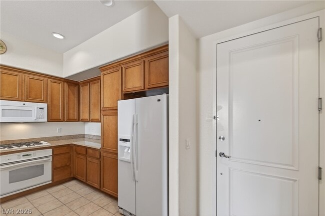 Photo - 62 E Serene Ave Unidad 324