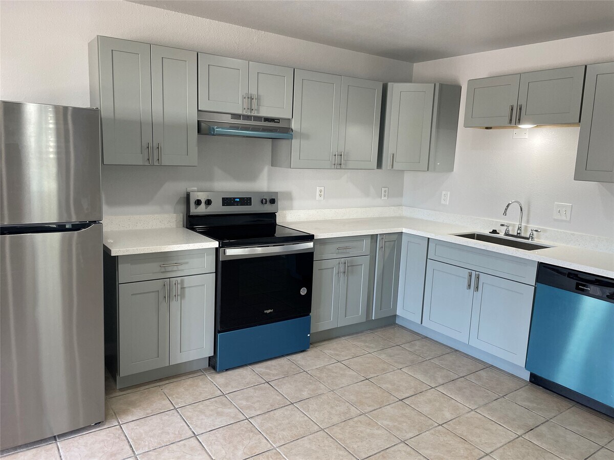 Photo - 909 University Blvd Unidad 905