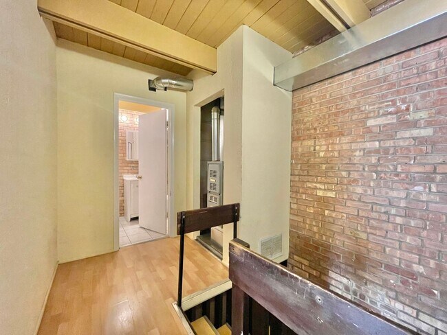 Photo - 806 S Loomis St Unit B