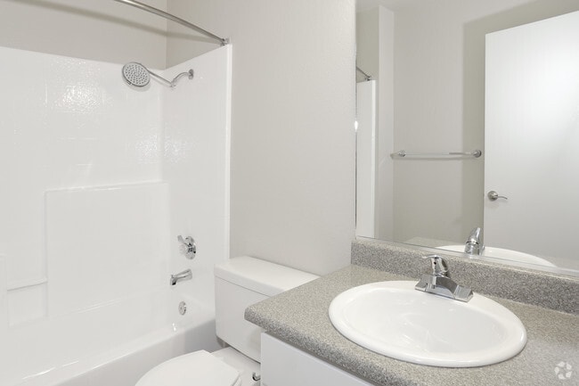 Modern Bathroom Finishes!