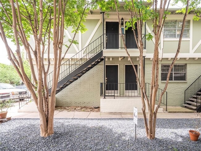 Photo - 4306 Avenue A