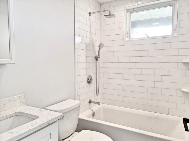 Hallway Bathroom - 3 Castlerock St Unit 2