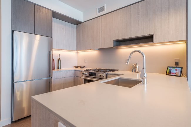 Photo - 1215 S Indiana Ave