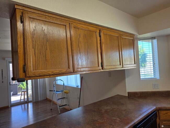 Photo - 3134 W 30th St