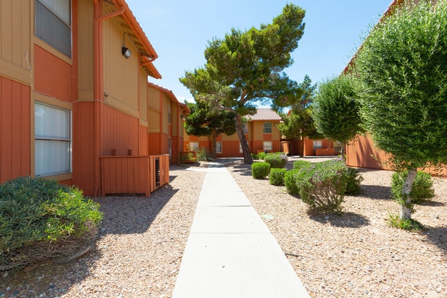 Community - Amber Ridge