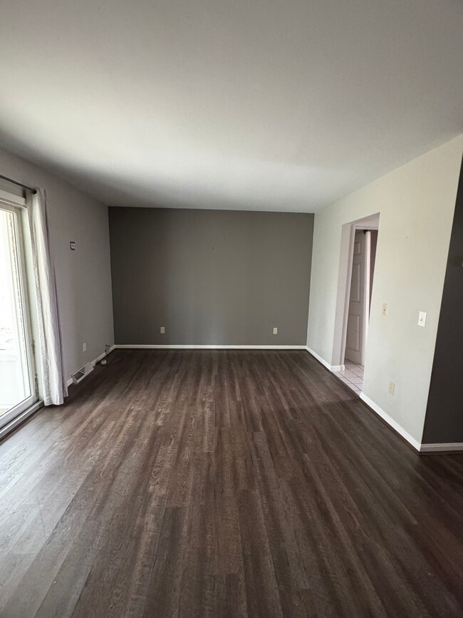 Photo - 3124 Royal Windsor Dr