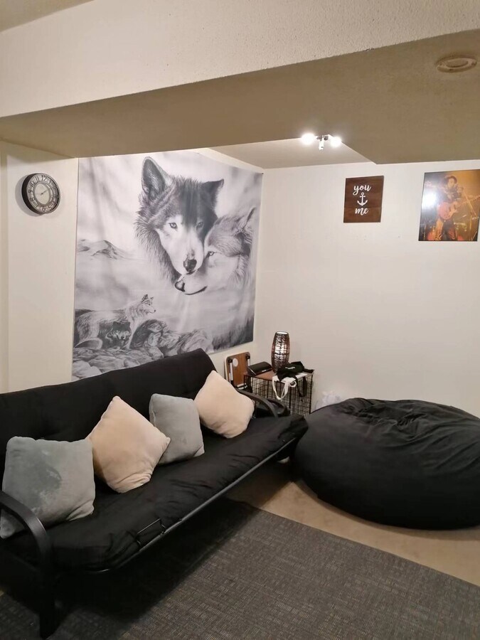 Photo - 260 Mcnicoll Av