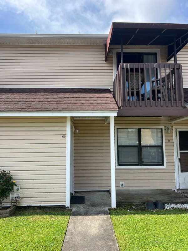 Building Photo - 801 Burcale Rd Rental