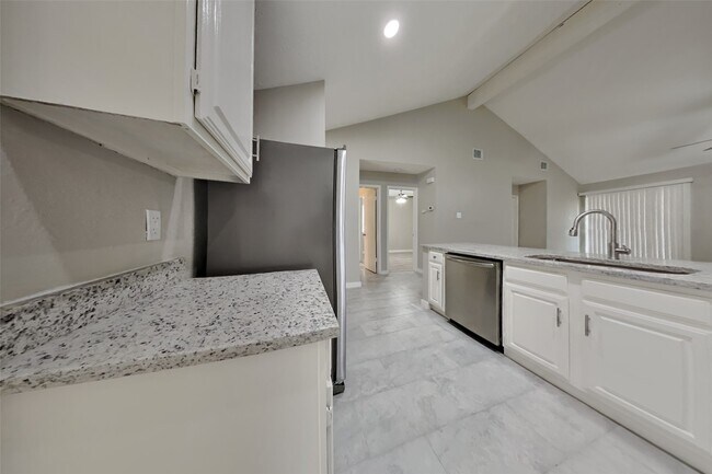 Photo - 10207 Horseshoe Bend Dr