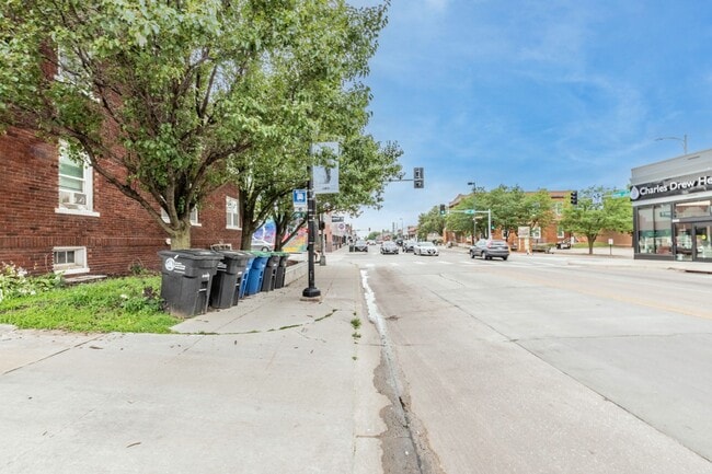 Photo - Beautiful 3 Bedroom Apartment | Downtown Benson Unit 2821/02