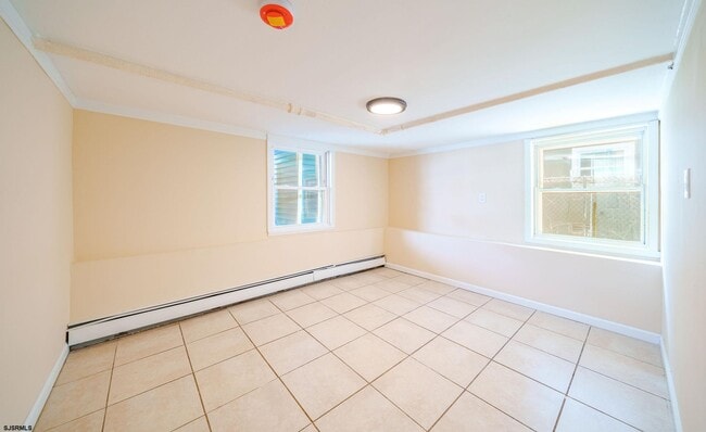 65 N Laclede Pl Unit 1
