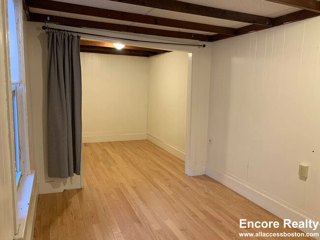 Photo - 232 Cambridge St Unit 8