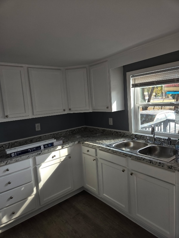 Photo - 3045 Crestview Dr