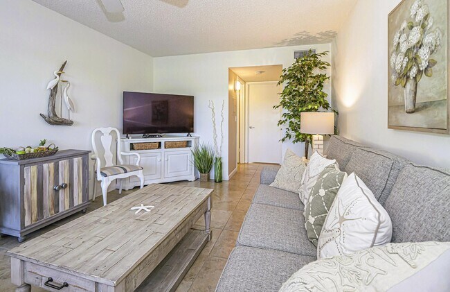 Photo - 73 Royal Oak Ct Unit 103