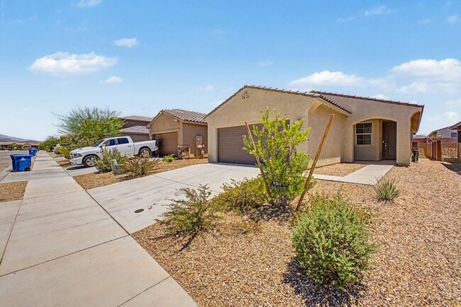 Building Photo - 12528 E Caden Dr