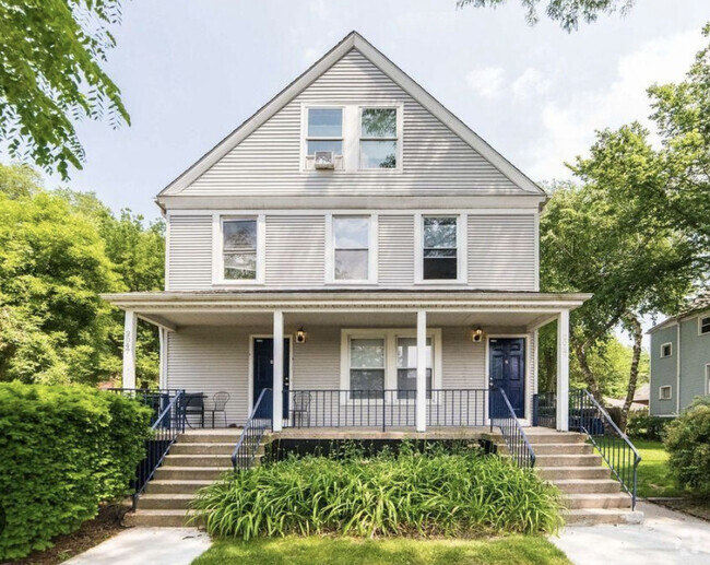 Building Photo - 2047 Asbury Ave Rental