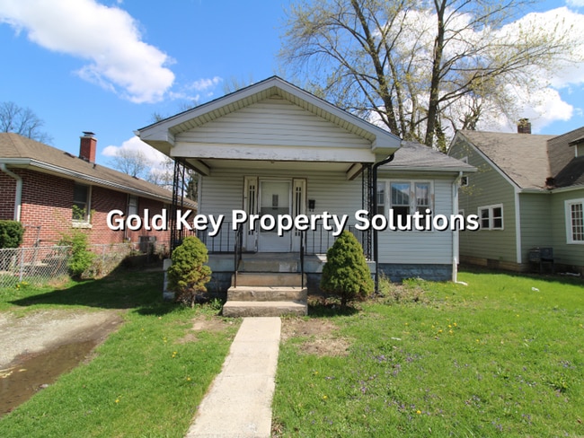 Photo - 2 BR 1 BA House with New Flooring and Paint (SECTION 8 APPROVED)