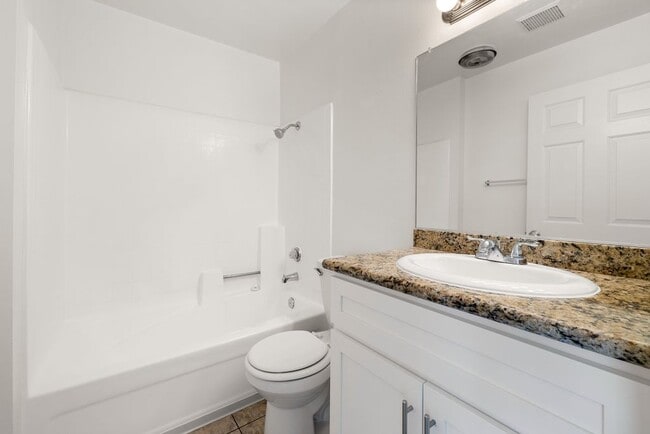 Chatsworth Plaza Apartments
